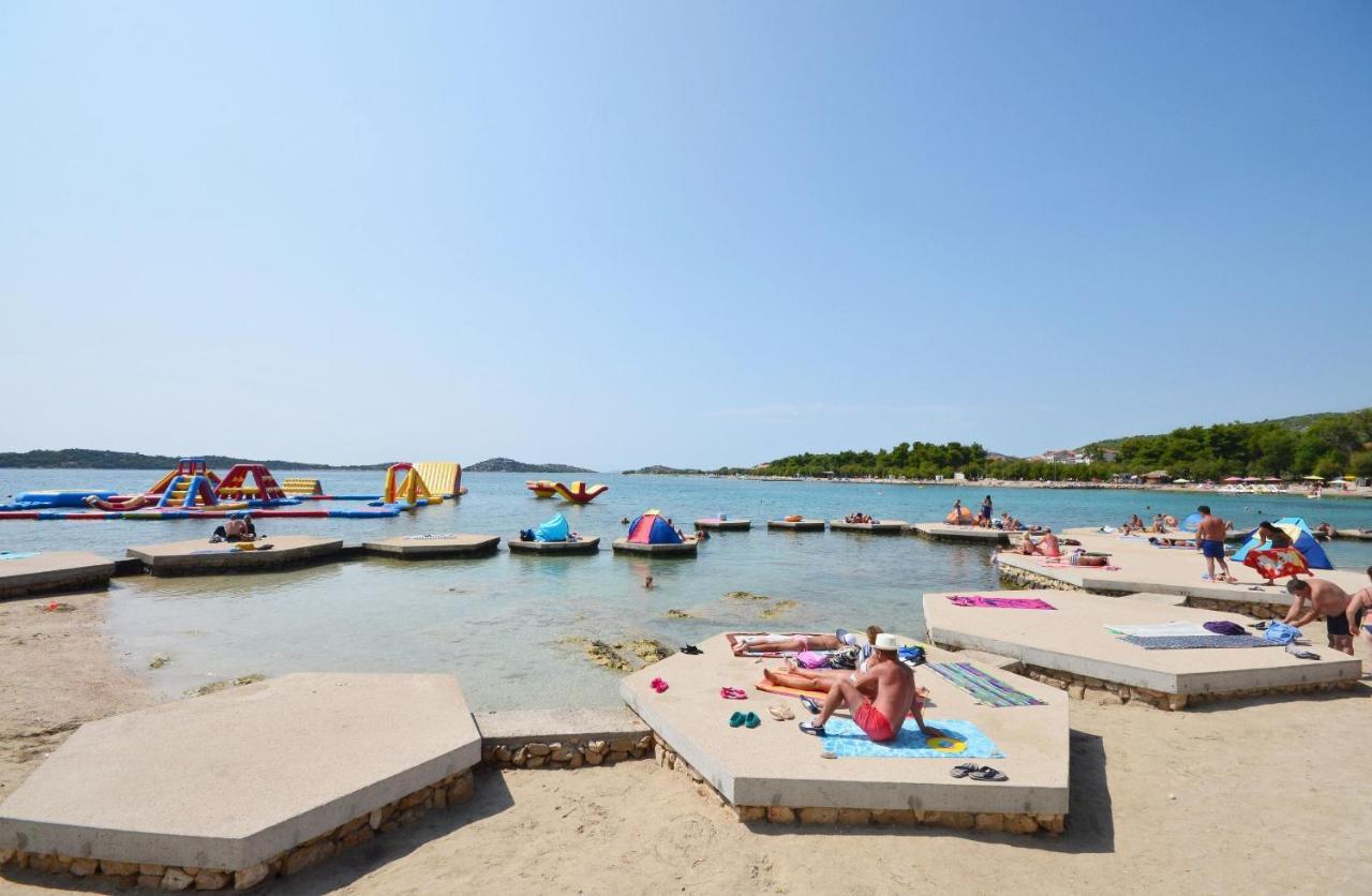 Apartment And Rooms Mrkovic Vodice Exterior photo